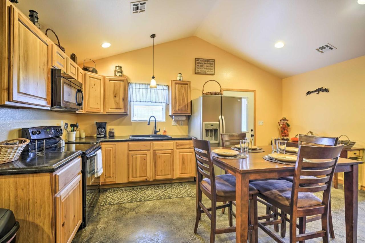 The Bunkhouse At Rolling Meadows Ranch With Grill! Villa Glencoe Buitenkant foto